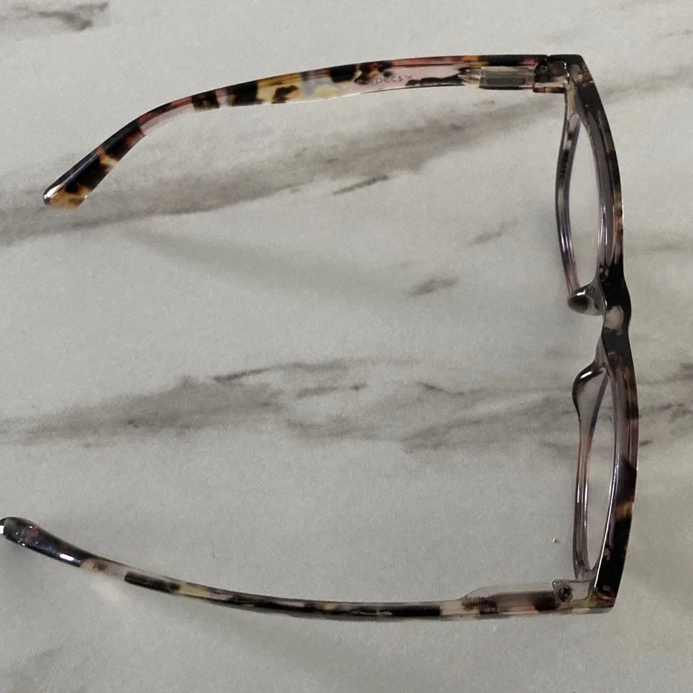 Tortoise Shell Pattern Glasses - Picture 16 of 16
